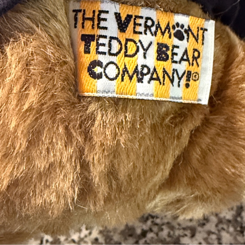 2 Vermont Teddy Bears with Black Mask/Bandit - Picture 4 of 12